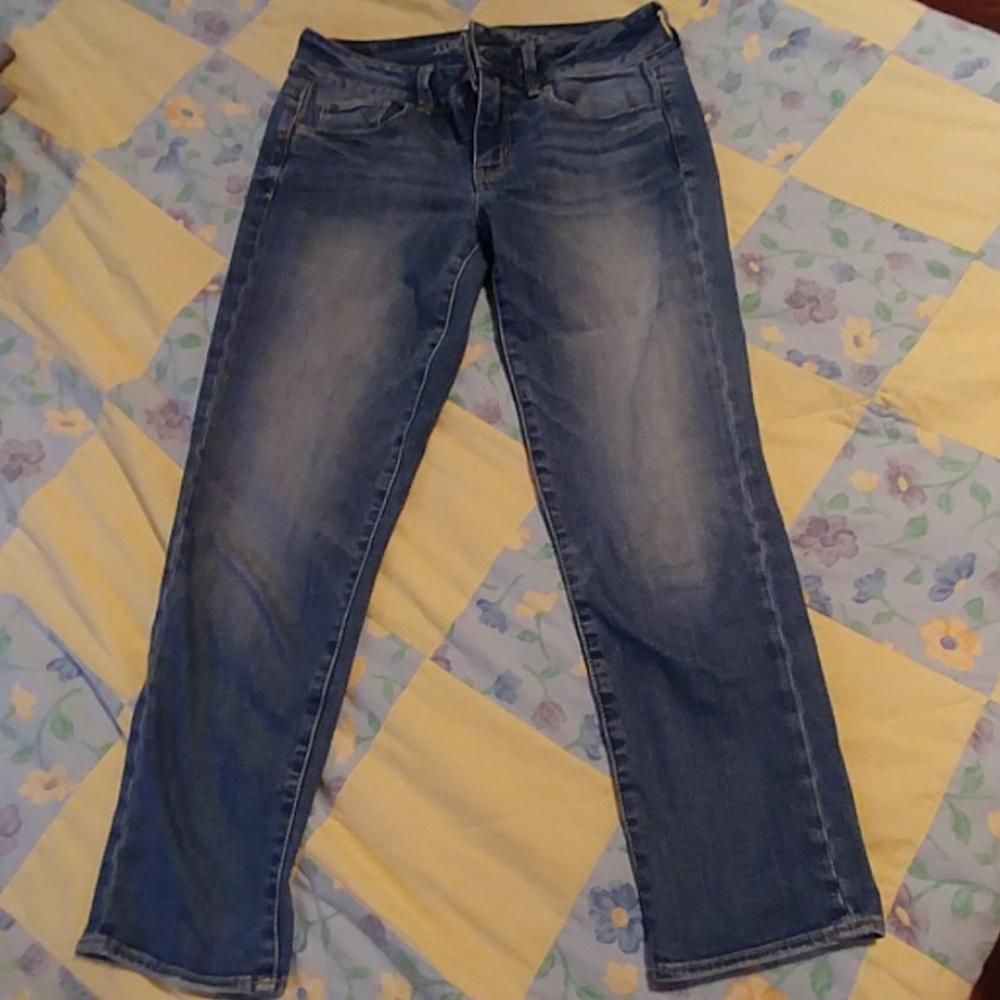 AE capris